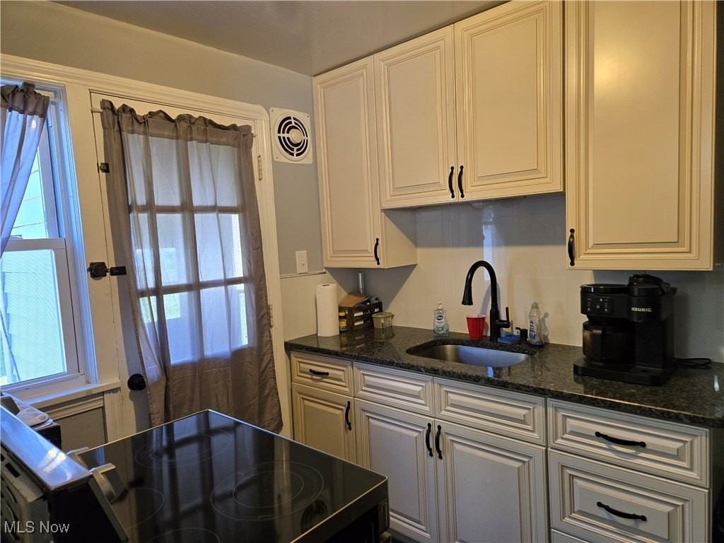 4602 Roadoan Rd - Photo 5 of 19