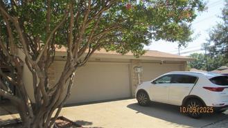 3004 Eastpark Dr - Photo 1 of 1