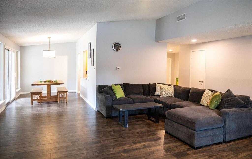 3328 Andover Dr - Photo 6 of 20