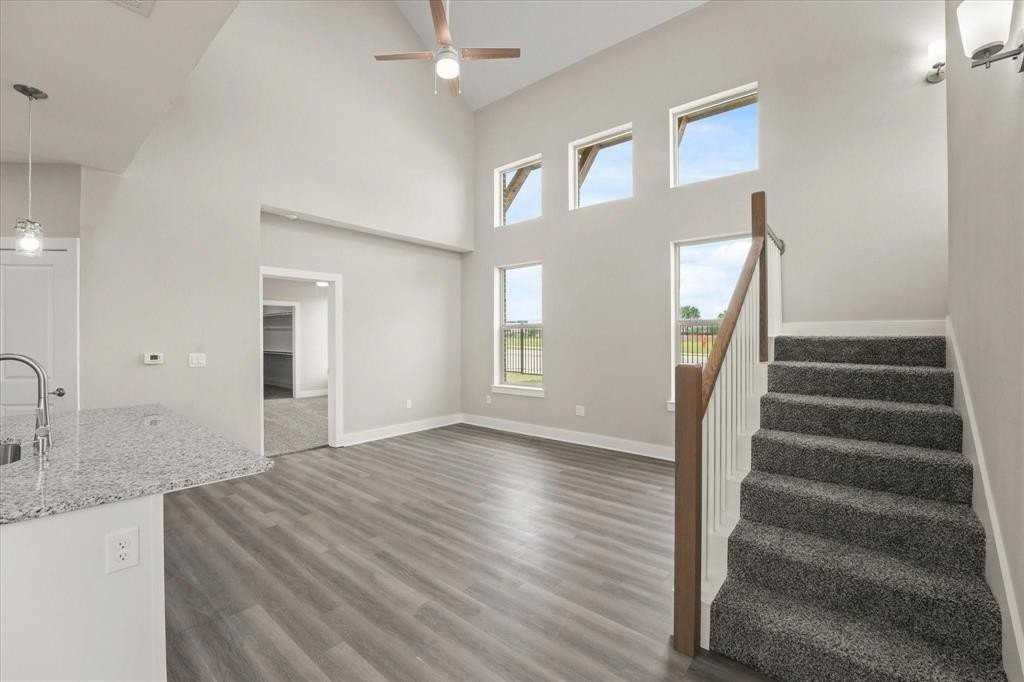 3513 Aaron Pl - Photo 4 of 25