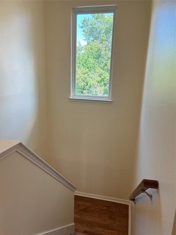 609 Falling Leaf Drive - Photo 7 of 16