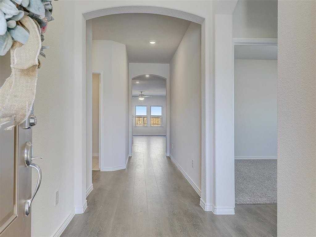 795 Fort Ln - Photo 3 of 26