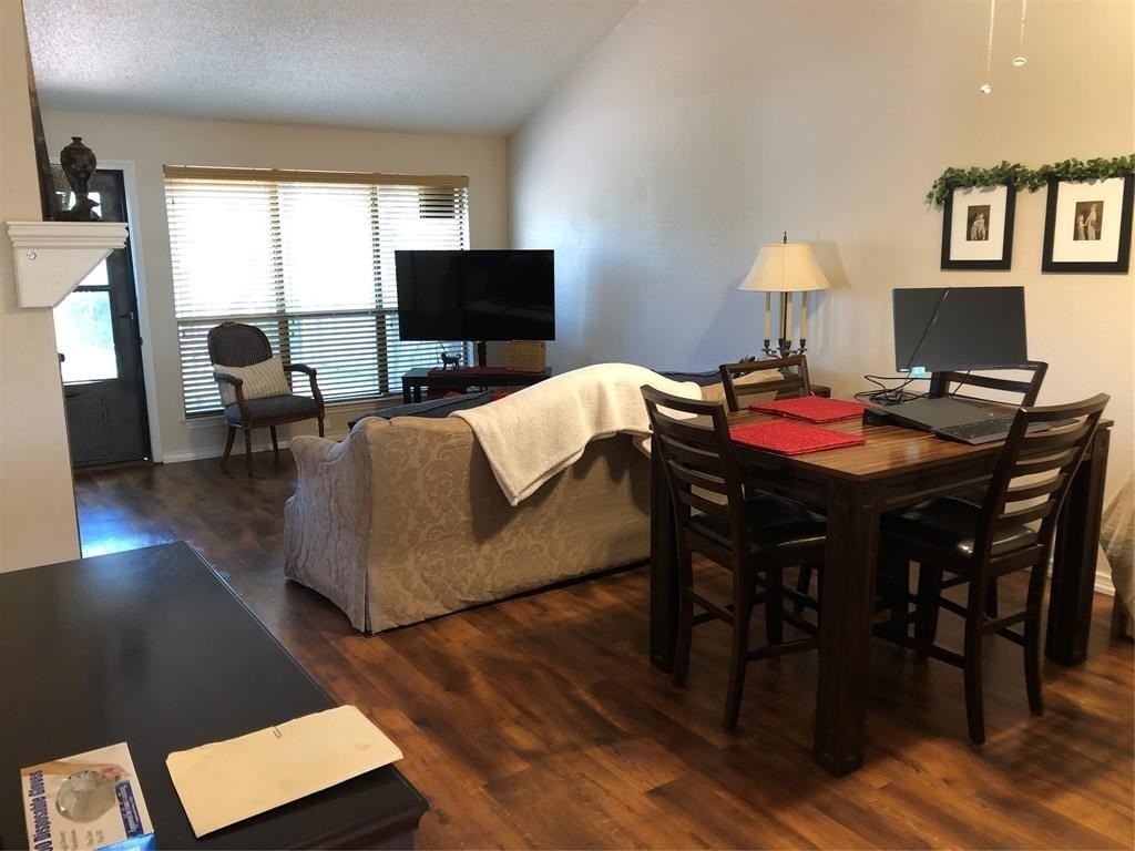 808 Rock Creek Dr - Photo 2 of 17