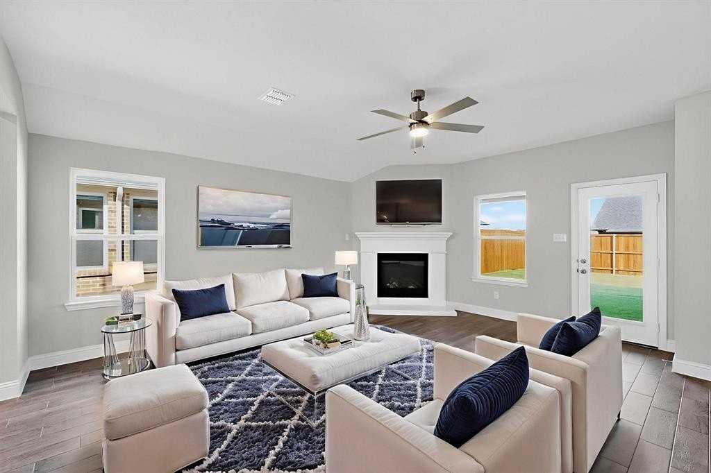 733 Fencerow Trail - Photo 3 of 30