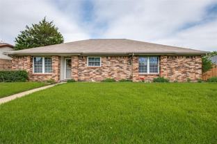 1309 Laredo Ln - Photo 1 of 1