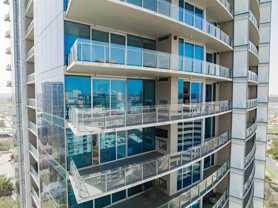 3130 N Harwood St #2006 - Photo 1 of 1