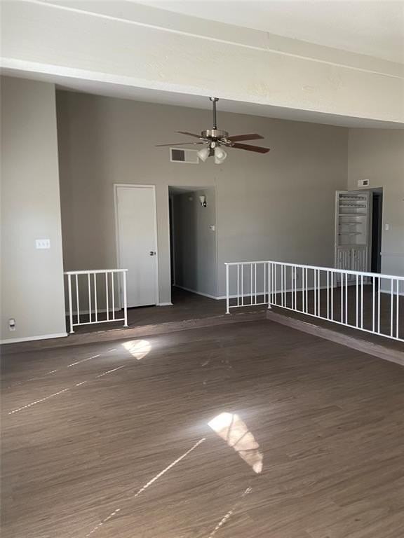 470 Mckinley St - Photo 3 of 18