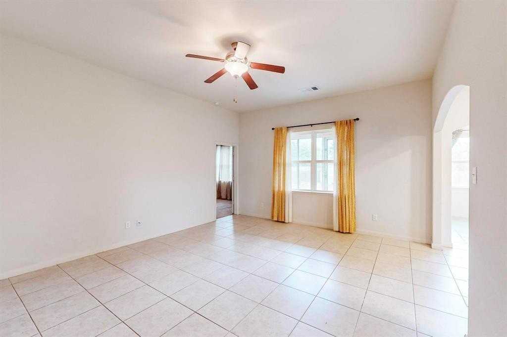 10 Kramer Court - Photo 7 of 38