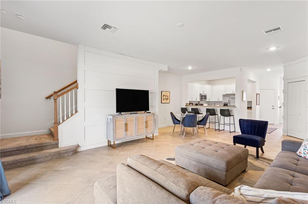 14275 Pine Lodge Ln - Photo 2 of 8