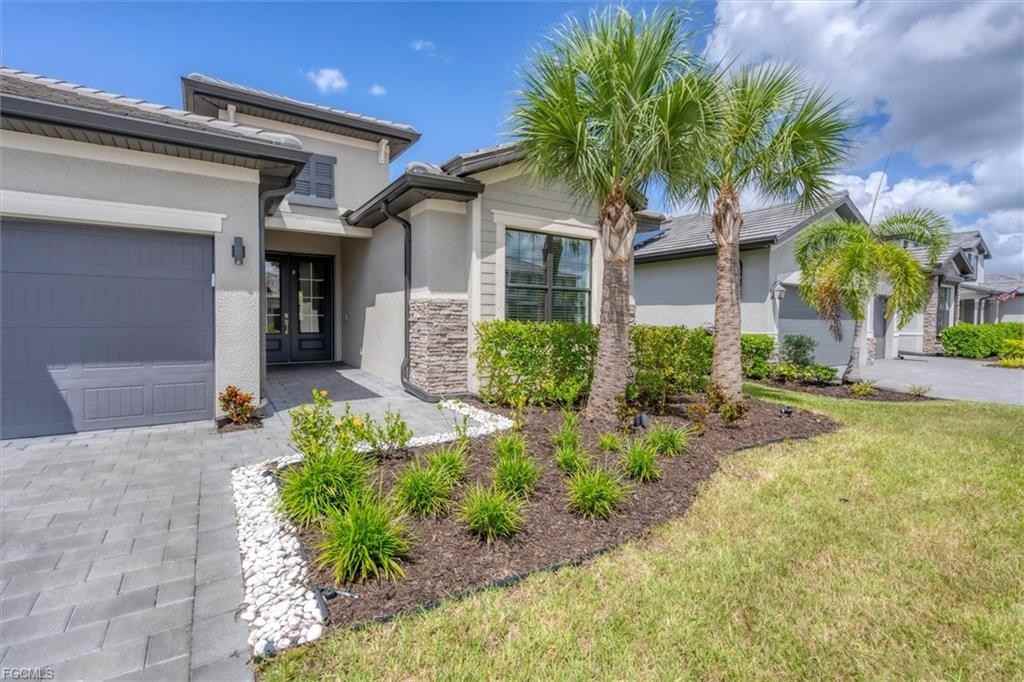 11368 Canopy Loop - Photo 2 of 8