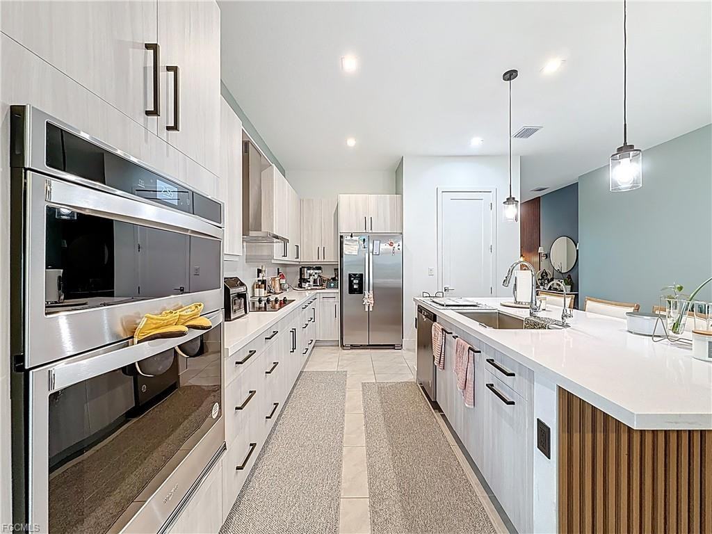 5277 Lamone Ln - Photo 5 of 8