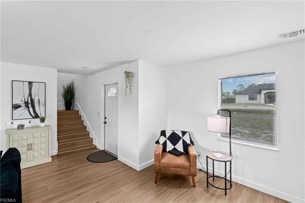 3303 6th St Sw - Photo 4 of 8