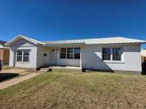 2706 Delano Ave - Photo 1 of 1