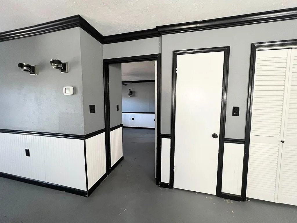 729 West Dormard Avenue - Photo 7 of 14