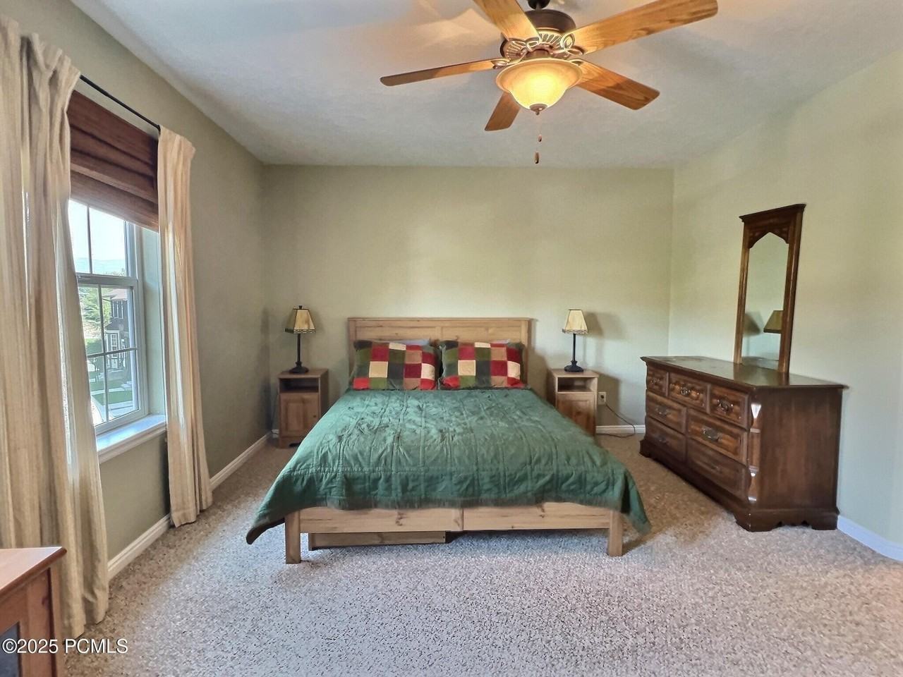 884 E Hamlet Cir S - Photo 7 of 22