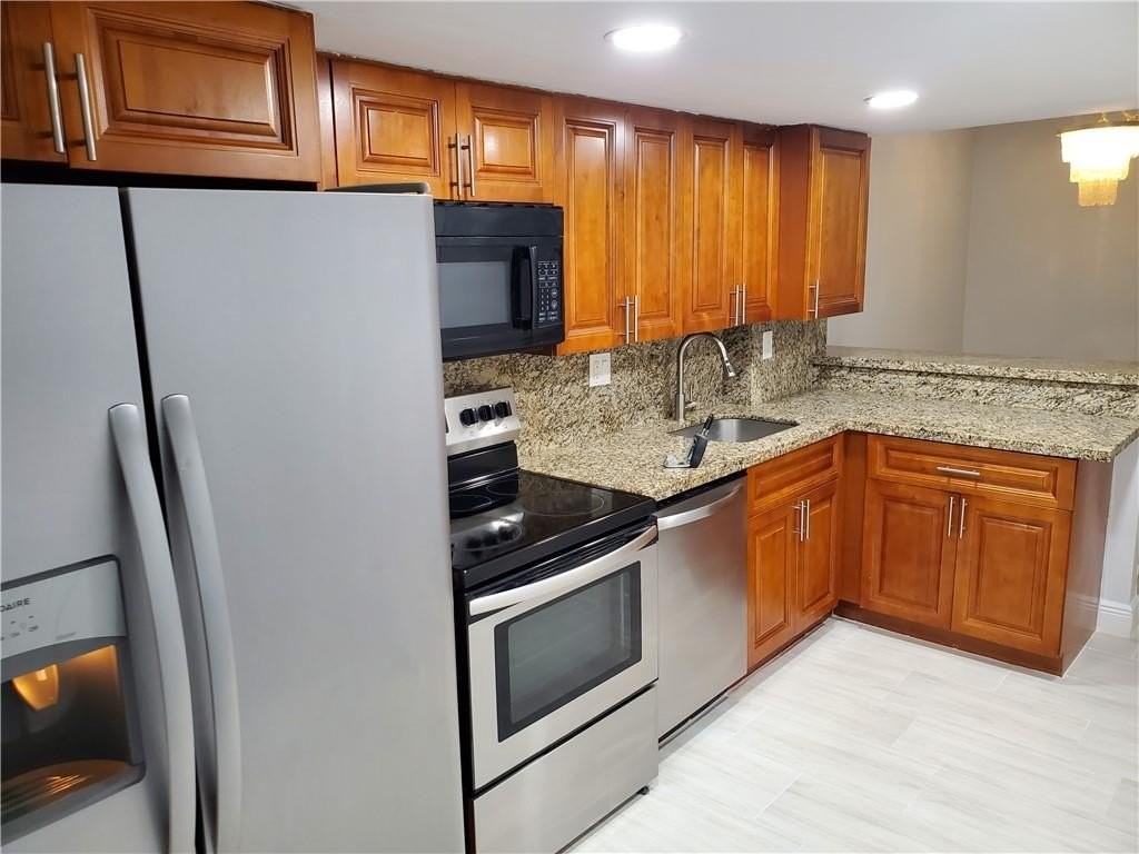 2743 Nw 47th Ter #604 - Photo 4 of 20