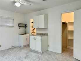 1301 Se 22nd Ave #4 - Photo 1 of 1