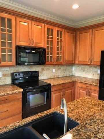 1153 Normandie Way - Photo 2 of 14