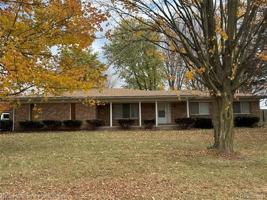 featured image of 52520 North Ave