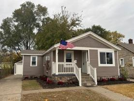 420 W Browning Ave - Photo 1 of 1