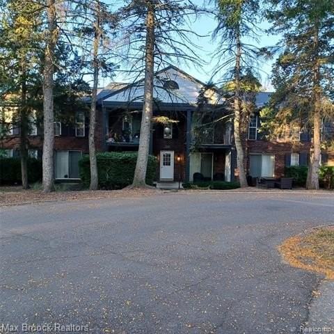 31045 Pheasant Run St