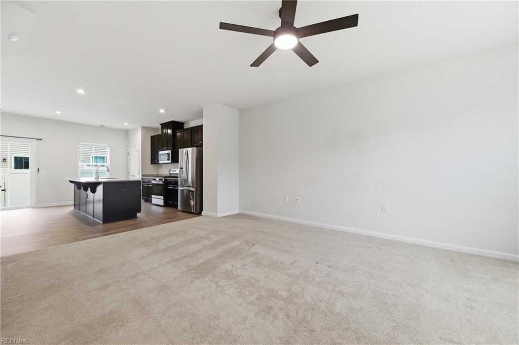 324 Capeside Ct - Photo 6 of 28