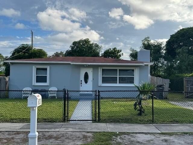 620 Putter Pl - Photo 3 of 11