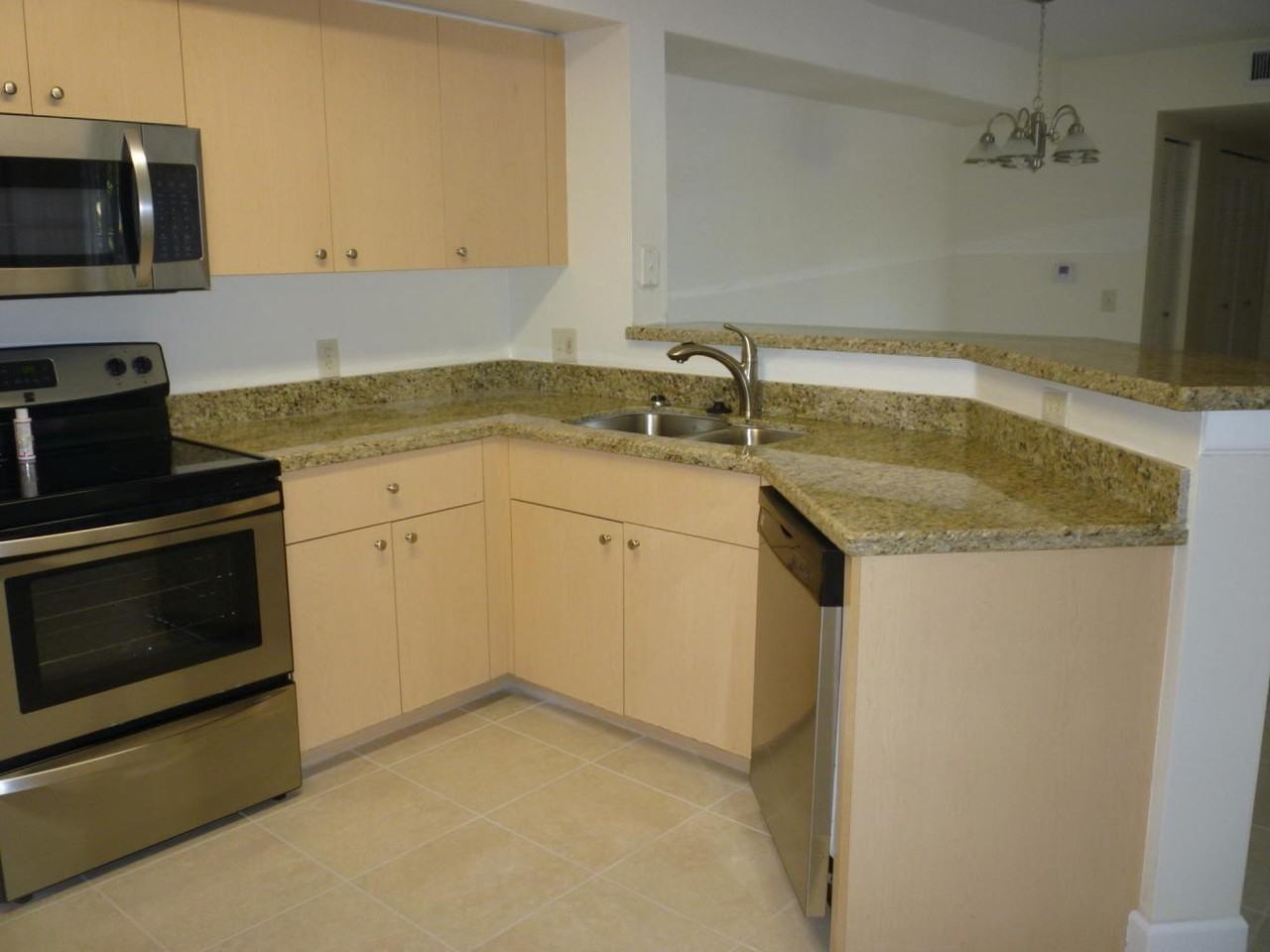 4211 San Marino Boulevard #201 - Photo 2 of 15