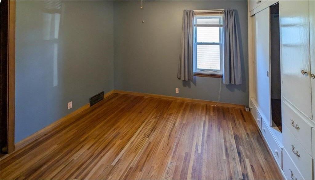 301 Giles Pl - Photo 7 of 24