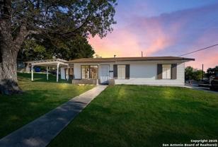 351 Pool Dr - Photo 1 of 1