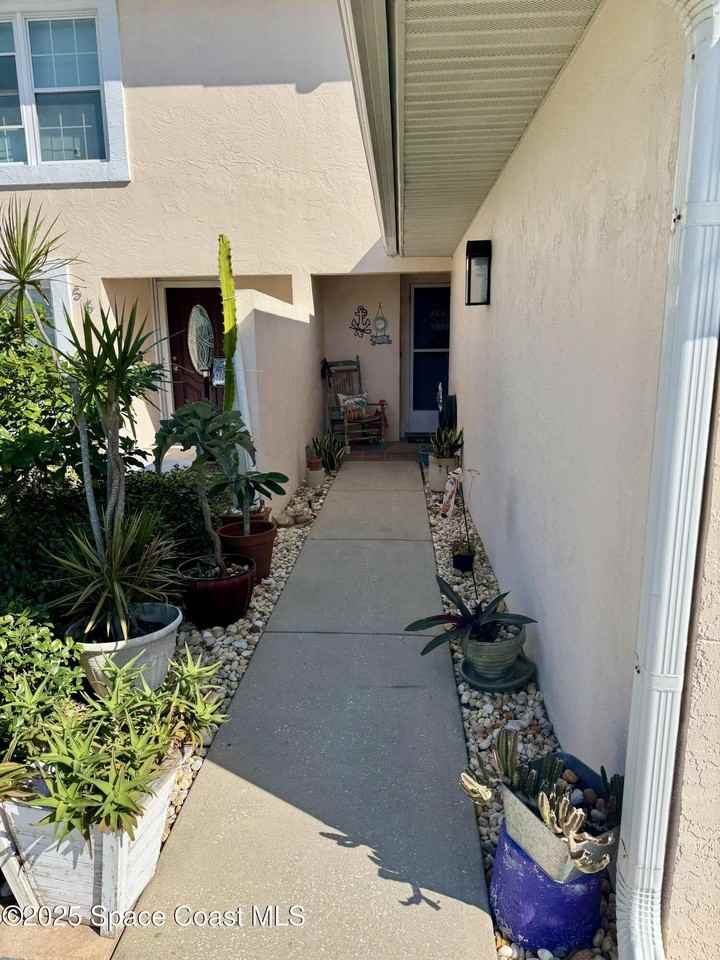 53 Anchor Dr - Photo 3 of 29