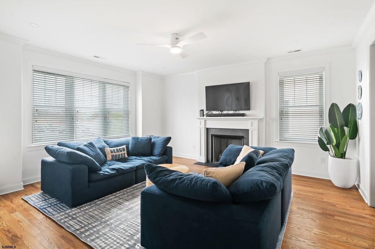 116 N Decatur Ave - Photo 2 of 36