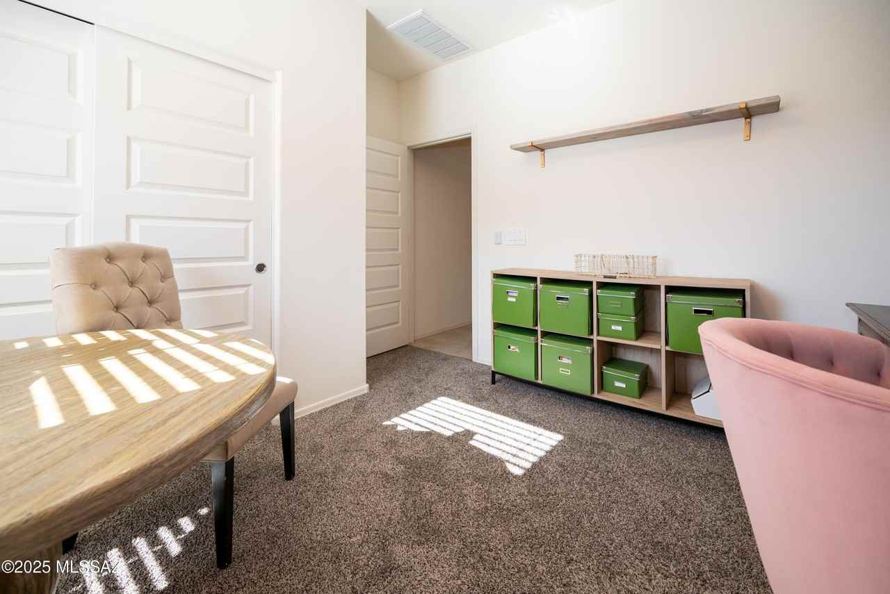 9294 West Tenaza Lane - Photo 3 of 28