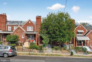 5221 2nd St Nw - Photo 1 of 1