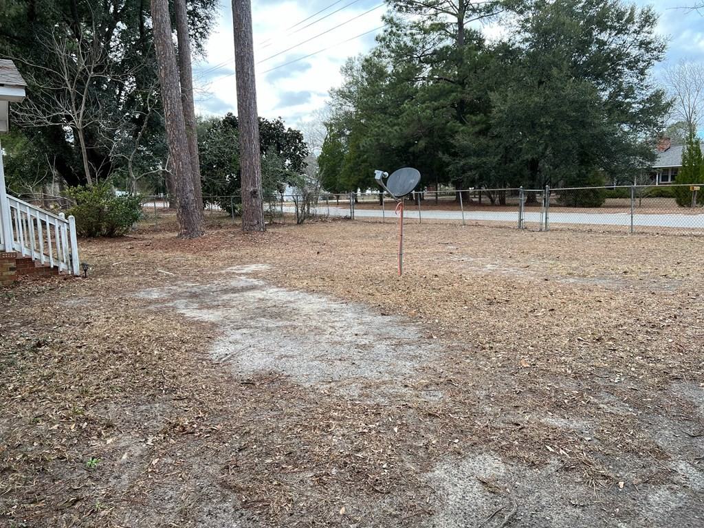 316 Rogers Ave - Photo 2 of 20