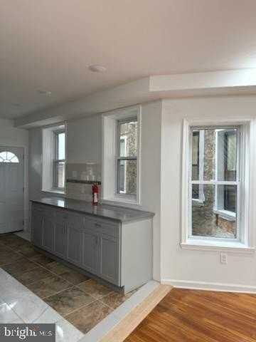 5817 Norfolk St - Photo 6 of 11