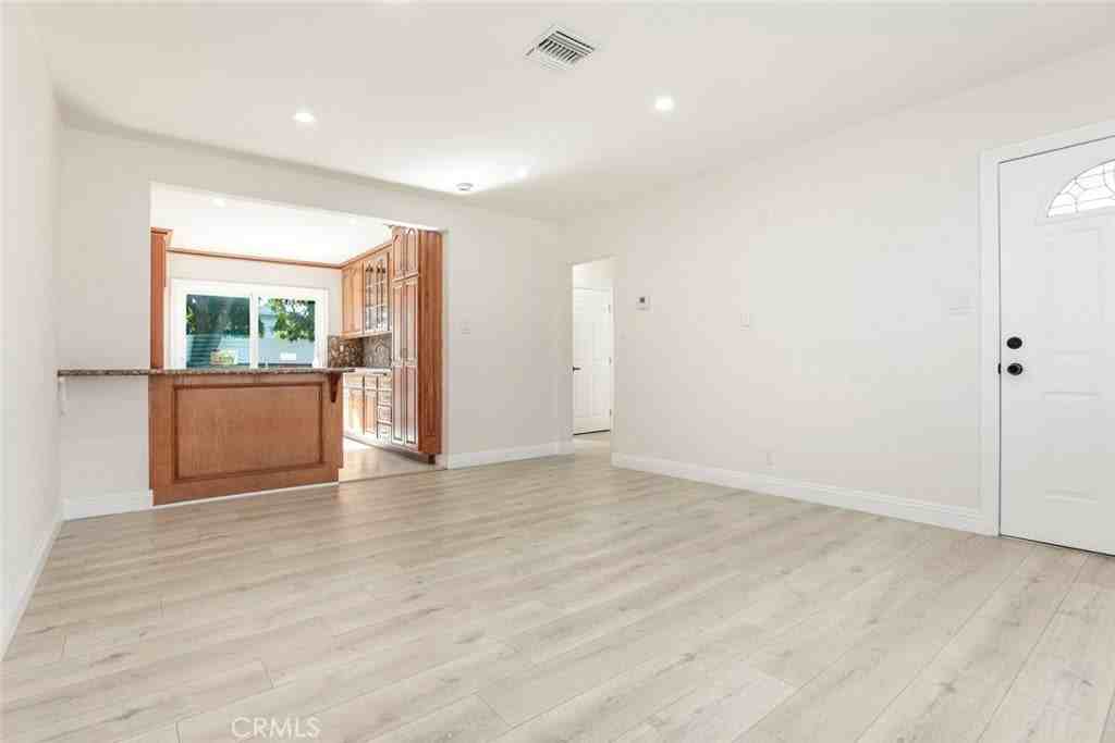 15024 Marson St - Photo 7 of 31