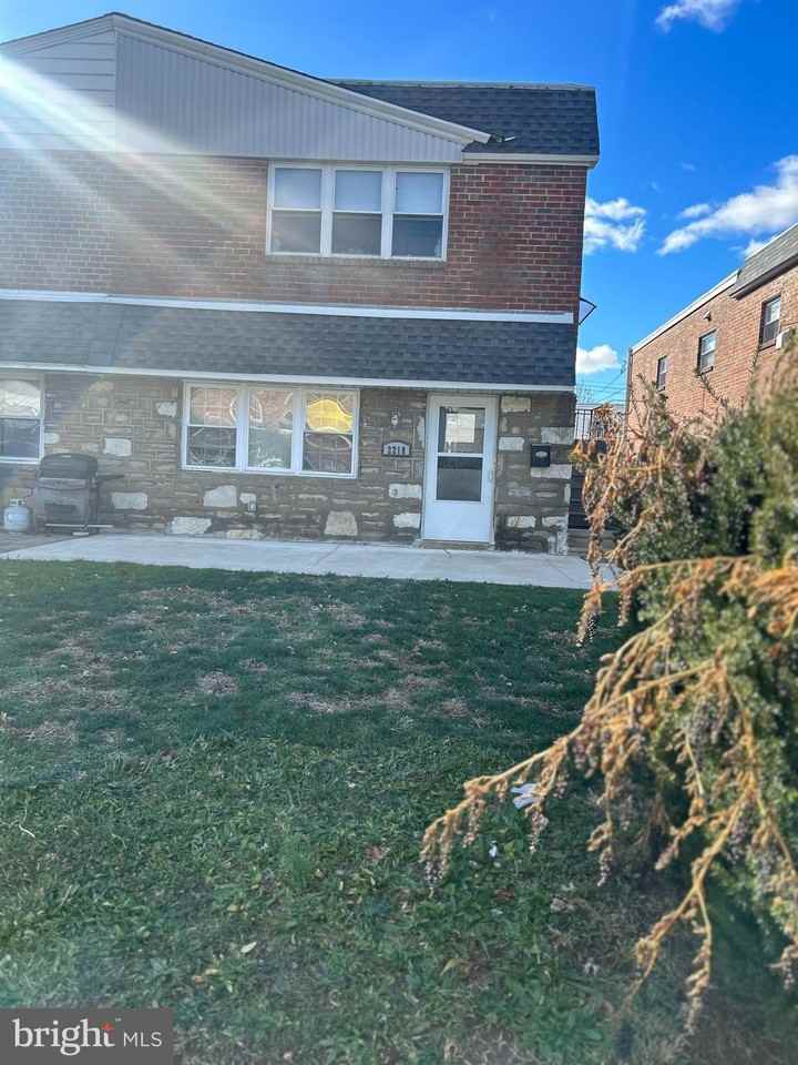 2218 Strahle Street - Photo 2 of 22