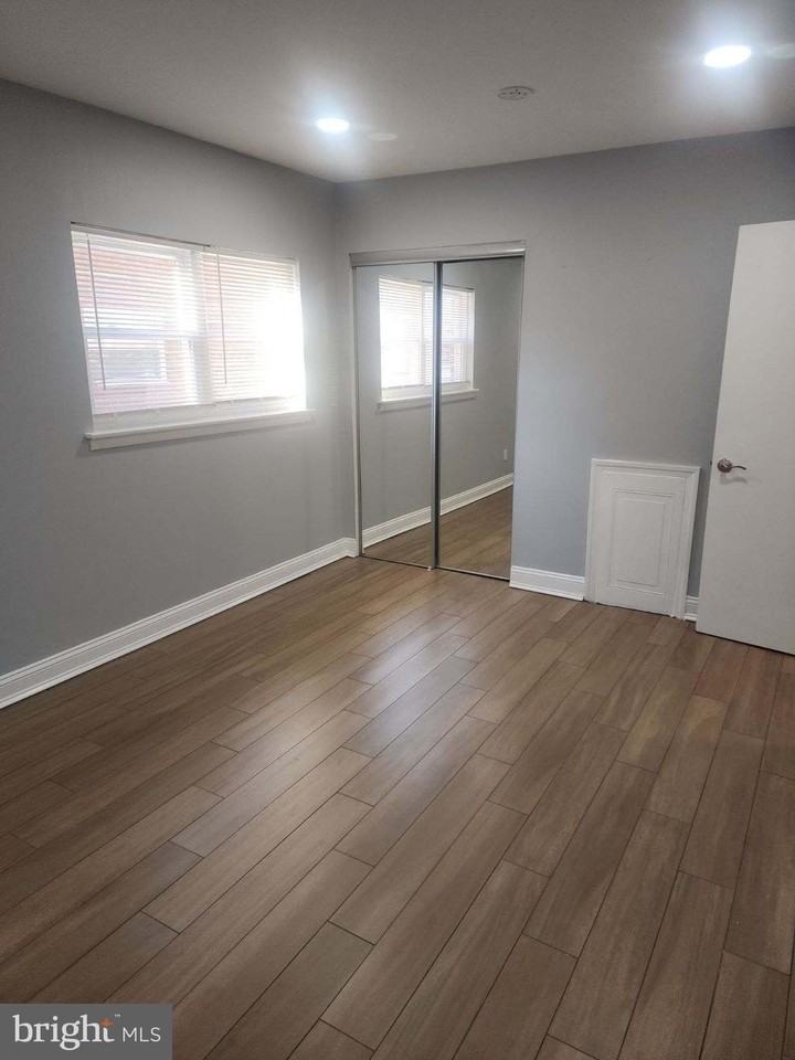 2218 Strahle Street - Photo 5 of 22