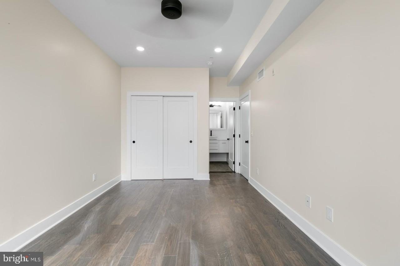 1868 Frankford Ave Unit 204 #204 - Photo 5 of 17