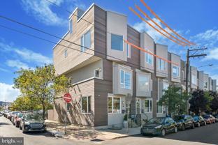 120 W Oxford St - Photo 1 of 1