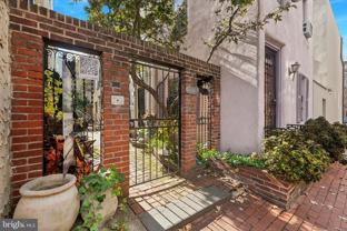 1136 Waverly St Rear 1r #1R - Photo 1 of 1