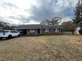 5426 Oakcrest Rd - Photo 1 of 1