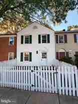 9203 Hood Rd - Photo 1 of 1