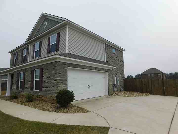 1215 Franfisher Dr - Photo 2 of 48