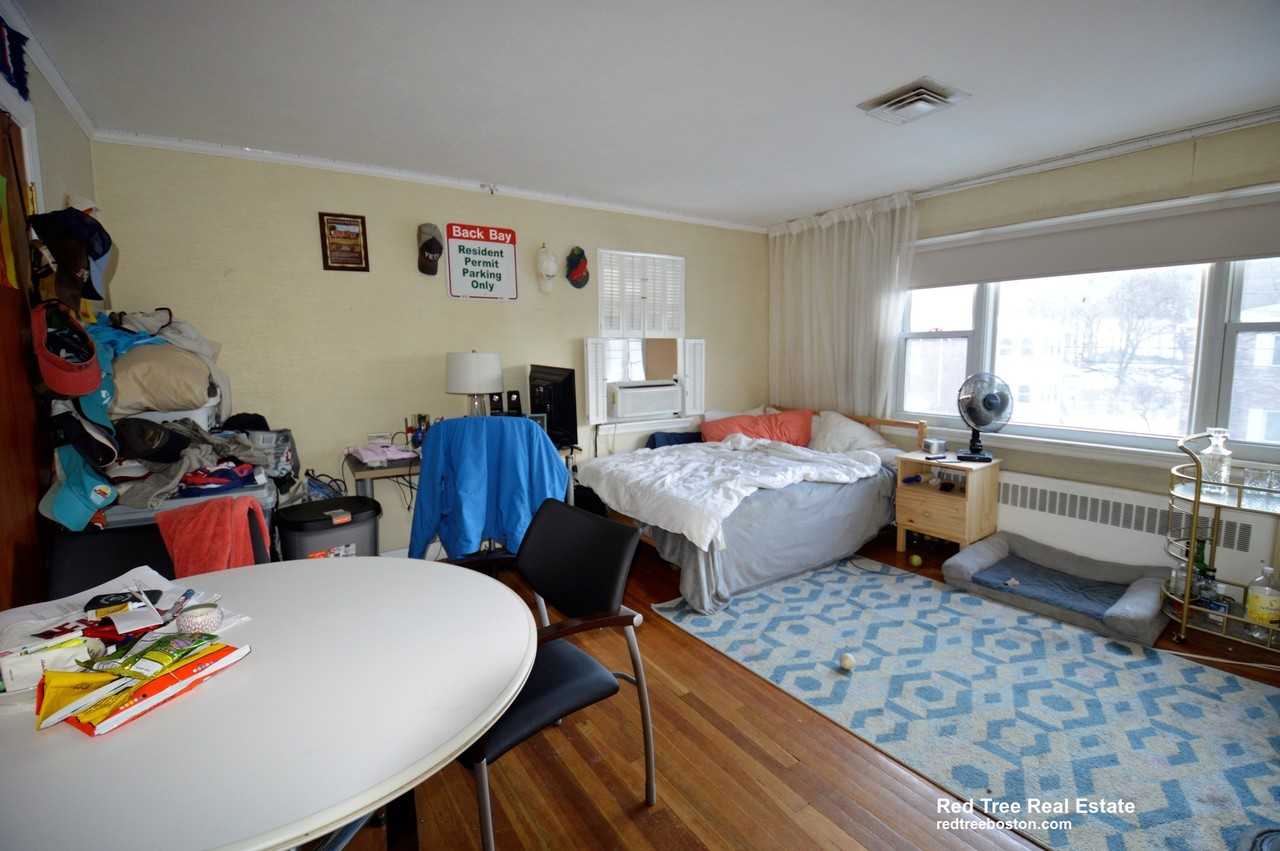 16 Caltha Rd #16 - Photo 6 of 12