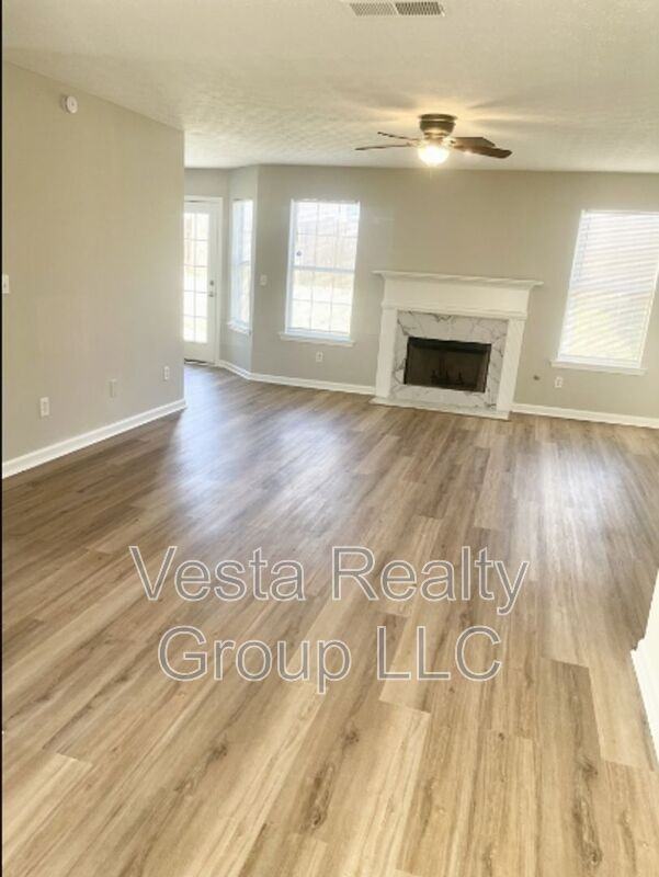 220 Labrea Blvd - Photo 5 of 13