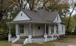 216 N Lynn St - Photo 1 of 1