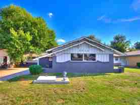 3020 Sw 65th Pl - Photo 1 of 1