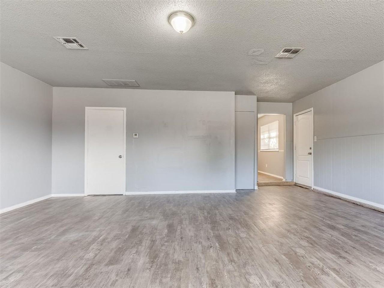 3020 Sw 65th Pl - Photo 2 of 11